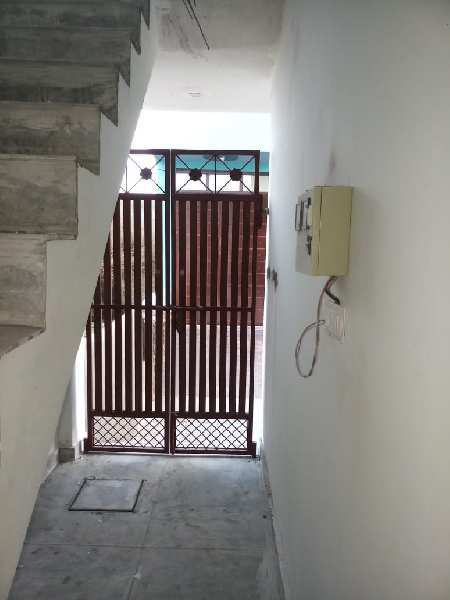 Independent house for sale noida extensions 100 sqyds 38 Lac