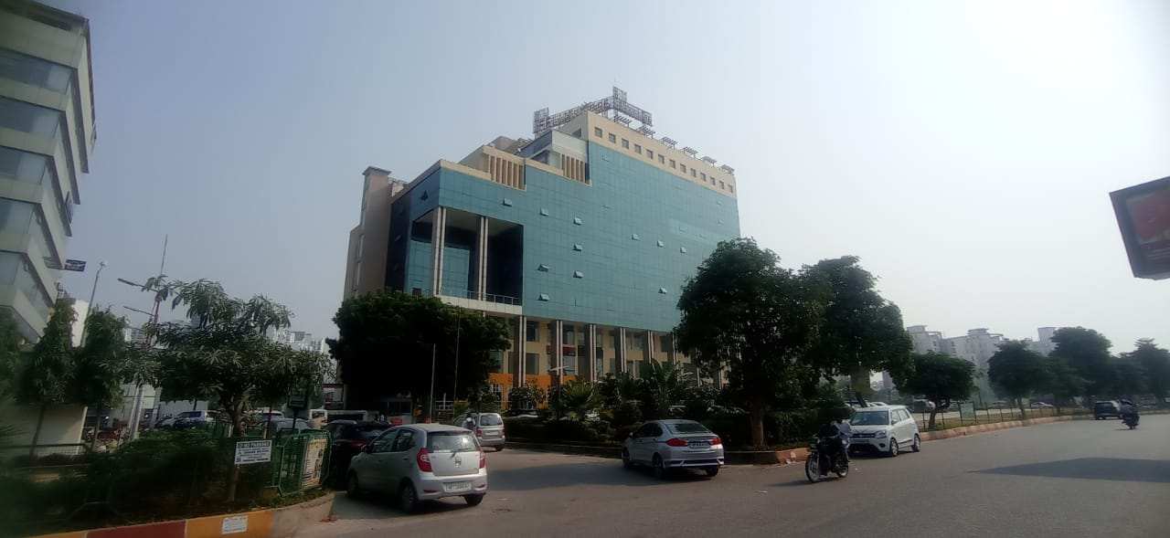 450 Sq.ft. Office Space for Rent in Ansal API Sushant Golf City, Lucknow