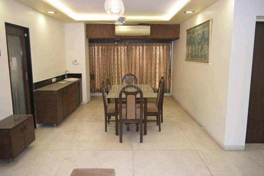 3 BHK Flat for sale in Juhu