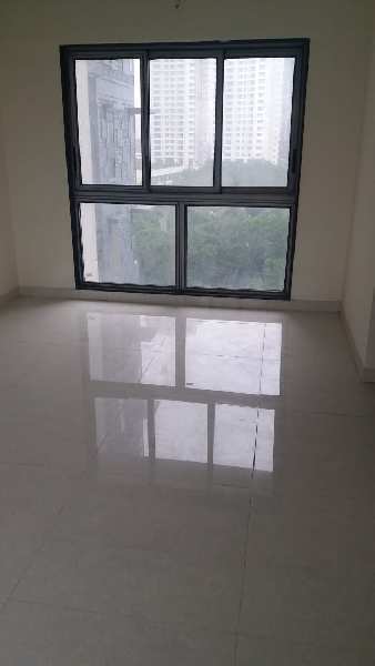 3 BHK Flats & Apartments for Sale in Mulund West, Mumbai (1350 Sq.ft.)