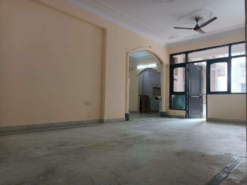 5 BHK Flats & Apartments for Sale in Sector 12, Dwarka, Delhi (2100 Sq.ft.)