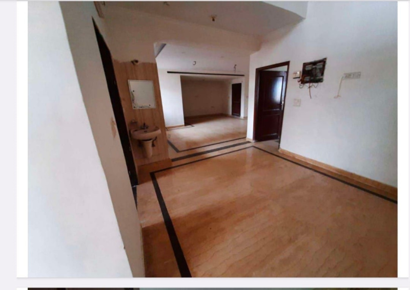 3 BHK Flats & Apartments for Sale in Ahinsa Khand 2, Ghaziabad (1260 Sq.ft.)