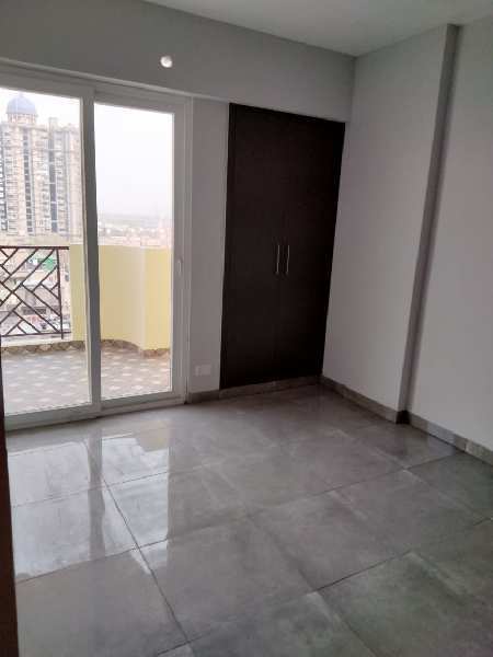 2 BHK Flats & Apartments for Sale in Shipra Suncity, Ghaziabad (1080 Sq.ft.)