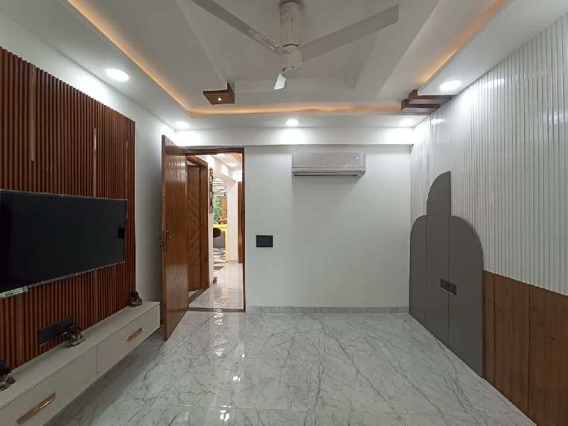3 BHK Flats & Apartments for Sale in Sector 2, Dwarka, Delhi (2200 Sq.ft.)