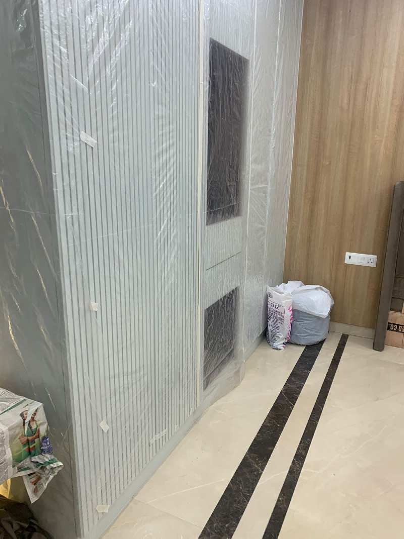 3 BHK Builder Floor for Sale in Sector 8, Dwarka, Delhi (120 Sq. Yards)