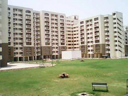 Flats & Apartments for Sale in Kamla Nagar