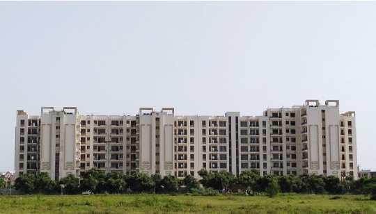 Largest 3bhk+Store Apartment of this residential belt