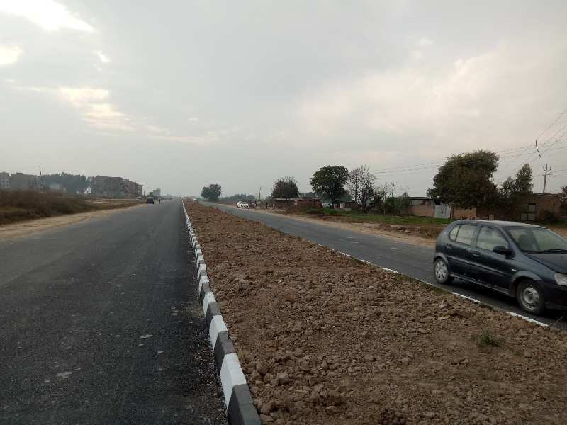 Possessionable 300 Yard Plot available in GMADA Approved project EMAAR MGF Mohali Hills Sector 105, SAS Nagar (Mohali)