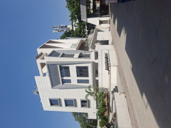 Independent House for Sale in Athwa, Surat (660 Sq. Yards)