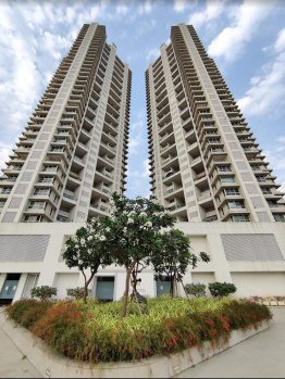 3 BHK Flats & Apartments for Sale in Nahur West, Mumbai (1370 Sq.ft.)