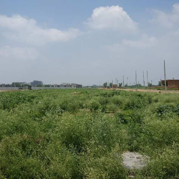 Commercial land for sale at Agra