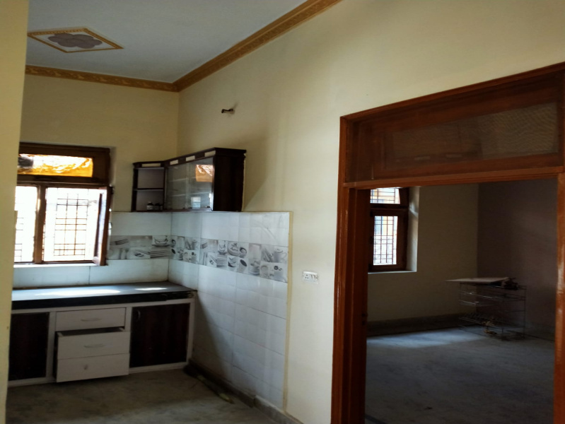3 BHK Individual Houses / Villas for Sale in Bank Colony, Moradabad (75 Sq. Yards)