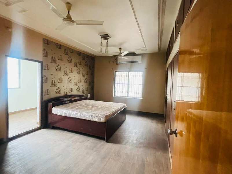 4 BHK Individual Houses / Villas for Sale in Avanti Vihar, Raipur (4000 Sq.ft.)