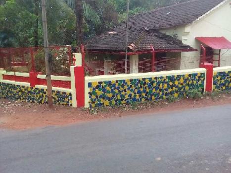 Independent portuguese bunglow for sale in assnora North Goa
