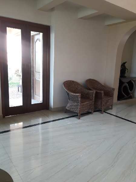 5 BHK Individual Houses / Villas for Rent in Dona Paula, Goa (400 Sq. Meter)