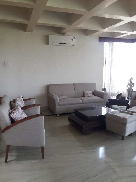 5 BHK Individual Houses / Villas for Rent in Dona Paula, Goa (400 Sq. Meter)