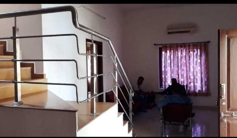 3 BHK Individual Houses / Villas for Rent in Nagoa, North Goa, Goa (147 Sq. Meter)