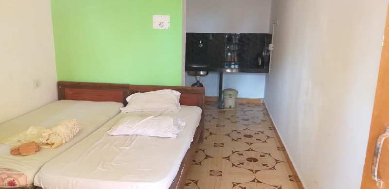 12 Room Hotel in Arambol