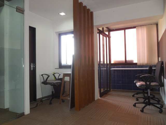 Office 75sqmt fully furnished for Sale in Panjim, North-Goa.(80L)