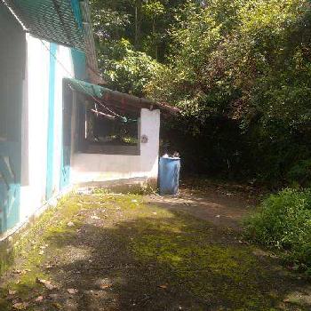 1580sqmt Plot with House for Sale in Cunchelim - Mapusa, North-Goa. (4.3Cr)