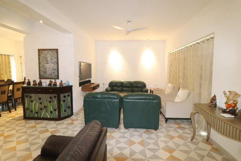 4 Bhk Villa, 221sqmt for Sale in Socorro -Porvorim, North-Goa.(3.70Cr)