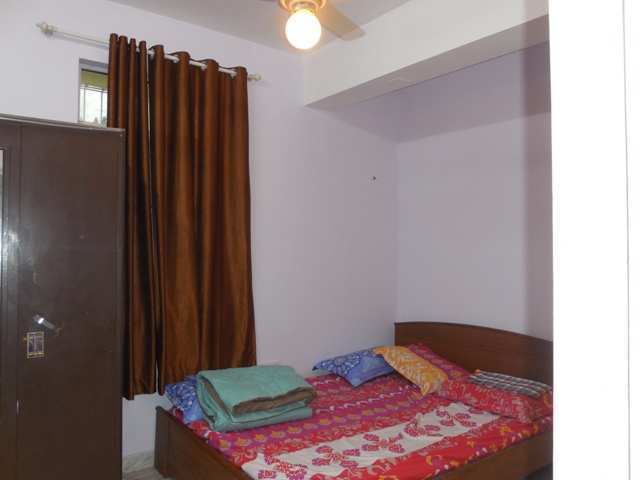 1 Bhk 50sqmt furnished flat for sale in Candolim, North-Goa.(32L)