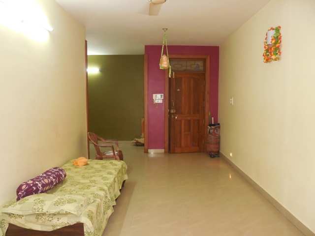 2 Bhk 106sqmt flat Semi-furnished for Sale in Ribandar, North-Goa.(65L)