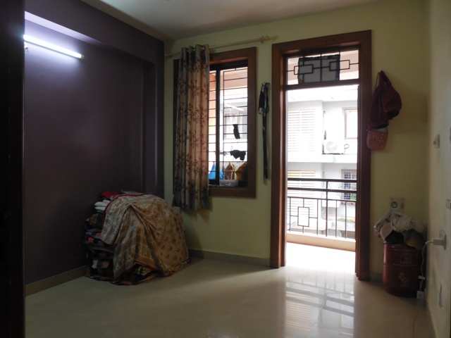 2 Bhk 106sqmt flat Semi-furnished for Sale in Ribandar, North-Goa.(65L)
