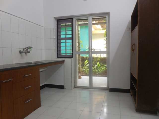 2 Bhk 80sqmt flat for Rent in Porvorim, North-Goa. (23k)