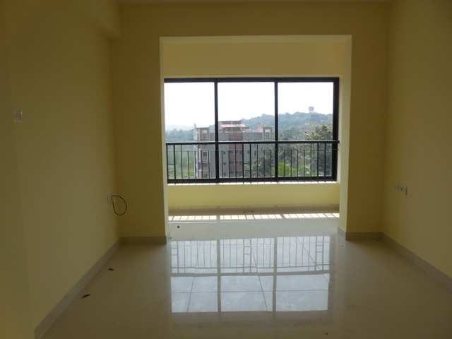 2 Bhk 95sqmt flat for Sale in Karaswada-Mapusa, North-Goa. (67L)