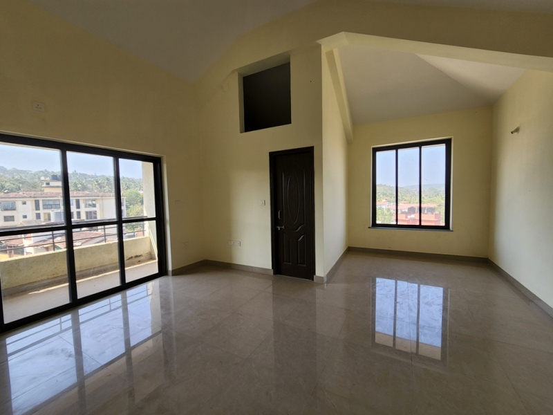 3 Bhk 225sqmt Penthouse with open terrace for Sale in Duler-Mapusa, North-Goa. (1.01Cr)