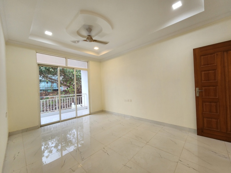 3 Bhk Row Villa, 237sqmt Brand new for Sale in Socorro-Porvorim, North-Goa. (1.65Cr)