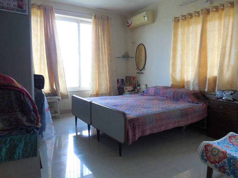2 Bhk 111sqmt flat for Sale in Porvorim, North-Goa. (70L)
