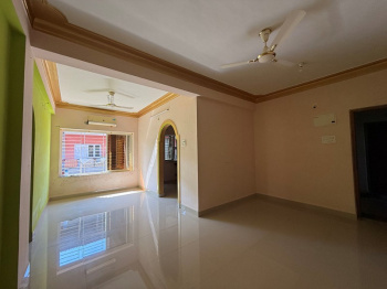 2 Bhk 92Sq.mts flat for Sale in Bambolim, North-Goa.(60L)