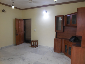 2 Bhk 80Sq.mts Semi-furnished flat for Rent in Porvorim, North-Goa.(21k)