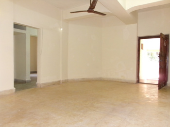 2 Bhk 80sq.mts flat Unfurnished for Rent in Porvorim, North-Goa.(18k)
