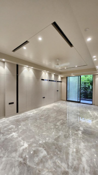Builder Floor for Sale in DLF Phase V, Gurgaon (5000 Sq.ft.)