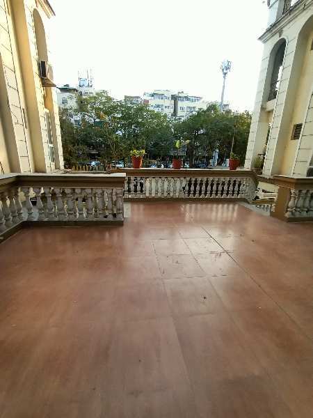 MR9 near C21 mall Pent house 3 bhk furnished