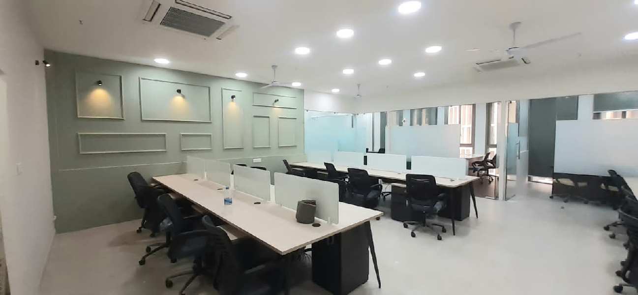 Fully furnished office for rent at Mondeal Heights