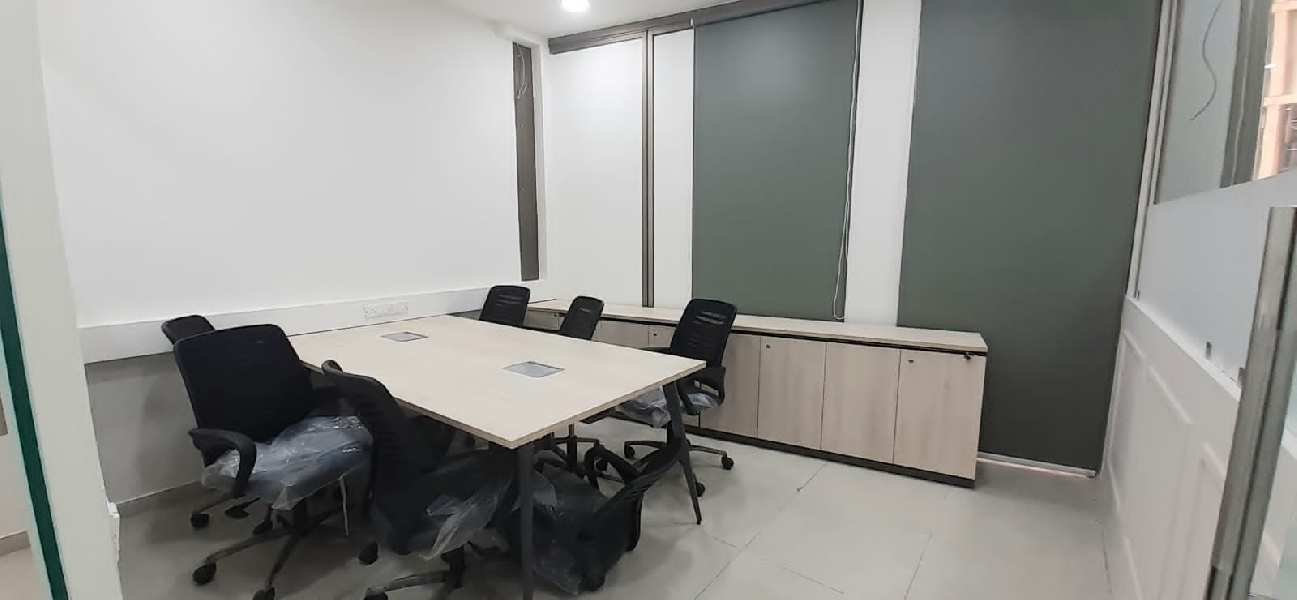 Fully furnished office for rent at Mondeal Heights