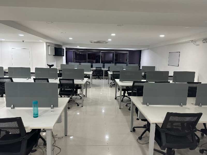 Fully furnished office for Rent at Times Square Arcade, Thaltej