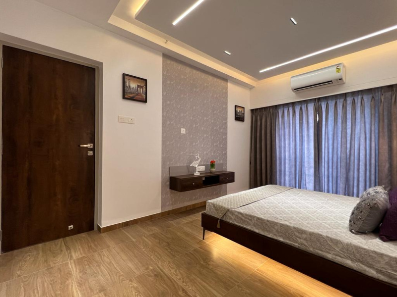 2 BHK Flats & Apartments for Rent in Akurli Road, Mumbai (800 Sq.ft.)