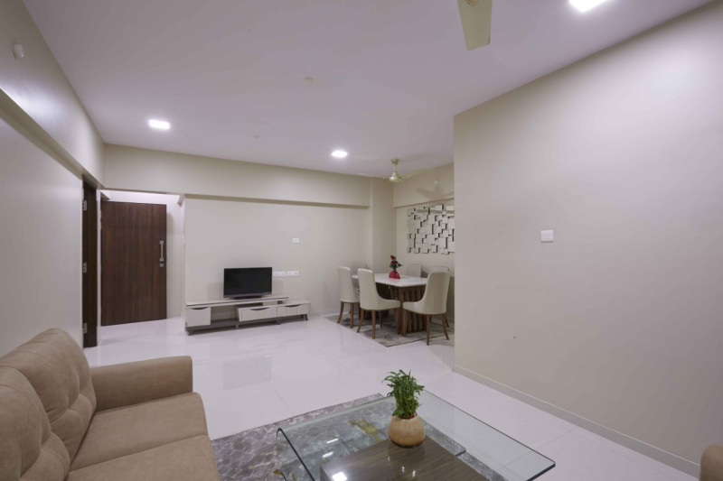 2 BHK Flats & Apartments for Sale in Nensey Colony, Mumbai (777 Sq.ft.)