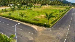 PLOT FOR SALE IN JAYPEE GREENS SPORTS CITY