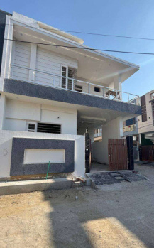 4 BHK Modern Design Corner Kothi For Sale!