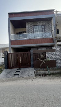 8 Marla Beautiful House Available, 30'ft Wide Road, Jalandhar.