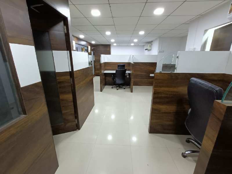 1100 Sq.ft. Office Space for Rent in S G Highway, Ahmedabad