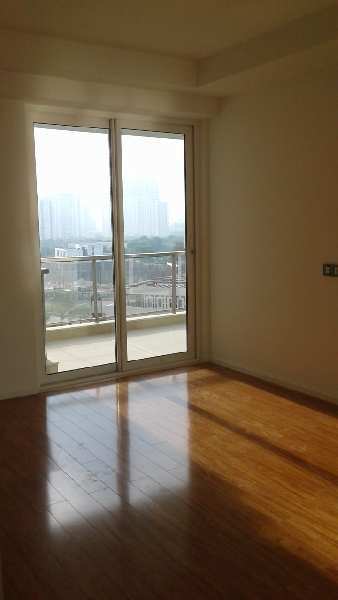This is a 4 bhk + 1 servent room apartment is avialable for rent in Dlf crest on Sector 54 ,Golf course road . This proprty available is Tower B .