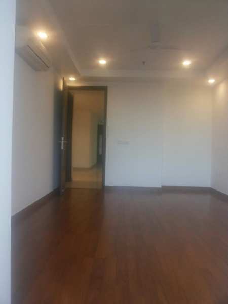 This is a 4Bhk + 2 servet room apartment is Dlf Aralias is 7 star living society in gurgaon.