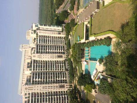 This is a 4 bhk + 1 servent room apartment is avialable for rent in Dlf ARALIAS in Sector 54 ,Golf course road . This proprty available is Tower E.